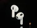 AirPods shipment to reach 85mn units next year: Report - Hindi News | AirPods shipment to reach 85mn units next year: Report | Latest technology News at Lokmattimes.com