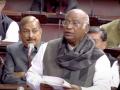 Oppn identifies 20 issues, gears up to corner govt in Parliament - Hindi News | Oppn identifies 20 issues, gears up to corner govt in Parliament | Latest politics News at Lokmattimes.com