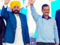 Kejriwal, Bhagwant Mann to attend AAP convention in K'taka on March 4 - Hindi News | Kejriwal, Bhagwant Mann to attend AAP convention in K'taka on March 4 | Latest politics News at Lokmattimes.com