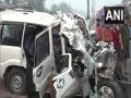 8 dead, 4 injured in car truck collision in Agra - Hindi News | 8 dead, 4 injured in car truck collision in Agra | Latest national News at Lokmattimes.com