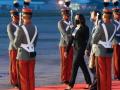 Harris lands in Guatemala after plane issue - Hindi News | Harris lands in Guatemala after plane issue | Latest politics News at Lokmattimes.com