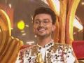 Ayodhya's Rishi Singh picks up 'Indian Idol 13' trophy and Rs 25 lakh cheque - Hindi News | Ayodhya's Rishi Singh picks up 'Indian Idol 13' trophy and Rs 25 lakh cheque | Latest entertainment News at Lokmattimes.com