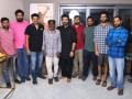 Ram Charan gifts gold coins to 35 technicians from 'RRR' unit - Hindi News | Ram Charan gifts gold coins to 35 technicians from 'RRR' unit | Latest entertainment News at Lokmattimes.com