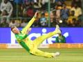 'Need to have a word': Lynn, Warner engage in hilarious banter - Hindi News | 'Need to have a word': Lynn, Warner engage in hilarious banter | Latest cricket News at Lokmattimes.com