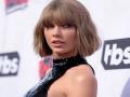 Taylor Swift's team issues clarification for topping list of celebs with highest carbon emissions - Hindi News | Taylor Swift's team issues clarification for topping list of celebs with highest carbon emissions | Latest entertainment News at Lokmattimes.com