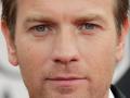 Ewan McGregor feted with lifetime achievement award at Karlovy Vary film fest to a resounding applause - Hindi News | Ewan McGregor feted with lifetime achievement award at Karlovy Vary film fest to a resounding applause | Latest international News at Lokmattimes.com