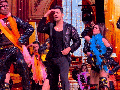 Varun Dhawan gives a power-packed performance at IIFA 2023 - Hindi News | Varun Dhawan gives a power-packed performance at IIFA 2023 | Latest entertainment News at Lokmattimes.com
