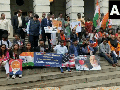 US: Members of Indian diaspora await arrival of PM Modi outside Capitol Hill - Hindi News | US: Members of Indian diaspora await arrival of PM Modi outside Capitol Hill | Latest international News at Lokmattimes.com
