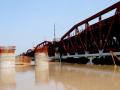 Traffic halted on old Yamuna bridge as river flows above danger mark - Hindi News | Traffic halted on old Yamuna bridge as river flows above danger mark | Latest national News at Lokmattimes.com