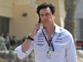 Formula 1: Pendulum will swing in Hamilton's favour after string of 'unlucky situations', believes Toto Wolff - Hindi News | Formula 1: Pendulum will swing in Hamilton's favour after string of 'unlucky situations', believes Toto Wolff | Latest other-sports News at Lokmattimes.com