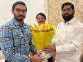 Balasaheb Thackeray's grandson Nihar joins Eknath Shinde group - Hindi News | Balasaheb Thackeray's grandson Nihar joins Eknath Shinde group | Latest maharashtra News at Lokmattimes.com