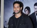 Siddhant Chaturvedi pays respect to frontline warriors of COVID-19 - Hindi News | Siddhant Chaturvedi pays respect to frontline warriors of COVID-19 | Latest entertainment News at Lokmattimes.com