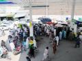 Petrol shortage again grips Pakistan - Hindi News | Petrol shortage again grips Pakistan | Latest international News at Lokmattimes.com