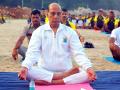 Naval officers to perform yoga on board INS Vikrant, Rajnath to join - Hindi News | Naval officers to perform yoga on board INS Vikrant, Rajnath to join | Latest national News at Lokmattimes.com