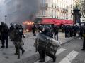 Protesters clash with riot officers at march for killed teen in France - Hindi News | Protesters clash with riot officers at march for killed teen in France | Latest politics News at Lokmattimes.com