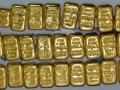 Over 4 kg smuggled gold seized at Chennai Airport - Hindi News | Over 4 kg smuggled gold seized at Chennai Airport | Latest national News at Lokmattimes.com