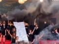 Women protesters storm Cannes premiere of 'Holy Spider' with smoke devices - Hindi News | Women protesters storm Cannes premiere of 'Holy Spider' with smoke devices | Latest entertainment News at Lokmattimes.com