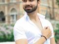 Avinash Mukherjee: Try to keep it real on social media as real life is what matters - Hindi News | Avinash Mukherjee: Try to keep it real on social media as real life is what matters | Latest entertainment News at Lokmattimes.com