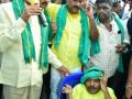 Chandrababu Naidu undertakes padyatra, seeks justice for farmers - Hindi News | Chandrababu Naidu undertakes padyatra, seeks justice for farmers | Latest politics News at Lokmattimes.com