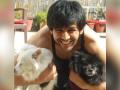 Kartik Aaryan shares picture with pets, raises voice against dog meat festival - Hindi News | Kartik Aaryan shares picture with pets, raises voice against dog meat festival | Latest entertainment News at Lokmattimes.com