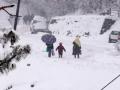 Rain & snow likely in Kashmir during next 24 hrs - Hindi News | Rain & snow likely in Kashmir during next 24 hrs | Latest national News at Lokmattimes.com