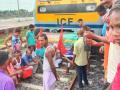 Rail roko agitation: Train services disrupted at 30 places - Hindi News | Rail roko agitation: Train services disrupted at 30 places | Latest politics News at Lokmattimes.com