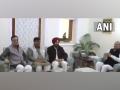 Punjab CM Charanjit Singh Channi meets Rajasthan CM Ashok Gehlot - Hindi News | Punjab CM Charanjit Singh Channi meets Rajasthan CM Ashok Gehlot | Latest national News at Lokmattimes.com