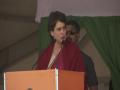 Jharkhand elections: Priyanka Gandhi challenges PM to speak on 'real issues' - Hindi News | Jharkhand elections: Priyanka Gandhi challenges PM to speak on 'real issues' | Latest politics News at Lokmattimes.com