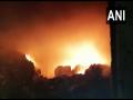 14 injured as fire breaks out at factory in Ghaziabad - Hindi News | 14 injured as fire breaks out at factory in Ghaziabad | Latest national News at Lokmattimes.com