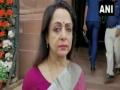 Hema Malini backs Karnataka HC verdict upholding Hijab ban in edu institutions, says no need for such ban at workplaces - Hindi News | Hema Malini backs Karnataka HC verdict upholding Hijab ban in edu institutions, says no need for such ban at workplaces | Latest politics News at Lokmattimes.com