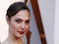 Gal Gadot's 'Cleopatra' finds new director in Kari Skogland - Hindi News | Gal Gadot's 'Cleopatra' finds new director in Kari Skogland | Latest entertainment News at Lokmattimes.com