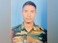 Indian Army pays tribute to rifleman Mandeep Singh Negi - Hindi News | Indian Army pays tribute to rifleman Mandeep Singh Negi | Latest national News at Lokmattimes.com