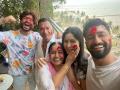 Katrina Kaif, Vicky Kaushal celebrate family-style first Holi after wedding - Hindi News | Katrina Kaif, Vicky Kaushal celebrate family-style first Holi after wedding | Latest maharashtra News at Lokmattimes.com