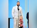 Drake's son Adonis, makes rare appearance at 2021 BBMAs as rapper dedicates award to him - Hindi News | Drake's son Adonis, makes rare appearance at 2021 BBMAs as rapper dedicates award to him | Latest entertainment News at Lokmattimes.com