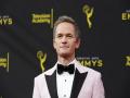 Neil Patrick Harris to make his comedy TV return with Netflix's 'Uncoupled' - Hindi News | Neil Patrick Harris to make his comedy TV return with Netflix's 'Uncoupled' | Latest entertainment News at Lokmattimes.com