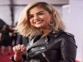 Selena Gomez flaunts new platinum blonde hair - Hindi News | Selena Gomez flaunts new platinum blonde hair | Latest entertainment News at Lokmattimes.com
