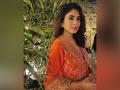 Kritika Kamra opens up about working with Naseeruddin Shah in new web show - Hindi News | Kritika Kamra opens up about working with Naseeruddin Shah in new web show | Latest maharashtra News at Lokmattimes.com