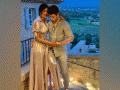 Priyanka Chopra, Nick Jonas are all lovey-dovey in the 'city of love' - Hindi News | Priyanka Chopra, Nick Jonas are all lovey-dovey in the 'city of love' | Latest entertainment News at Lokmattimes.com
