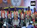 Jharkhand assembly poll: BJP promises mobile phone to farmers, one job for every BPL family - Hindi News | Jharkhand assembly poll: BJP promises mobile phone to farmers, one job for every BPL family | Latest politics News at Lokmattimes.com