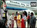 President Kovind arrives in Jammu for IIM's annual convocation - Hindi News | President Kovind arrives in Jammu for IIM's annual convocation | Latest national News at Lokmattimes.com