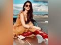 Akshay Kumar turns photographer for Vaani Kapoor - Hindi News | Akshay Kumar turns photographer for Vaani Kapoor | Latest entertainment News at Lokmattimes.com