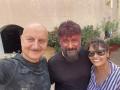 Anupam Kher reunites with 'The Kashmir Files' team for Holi celebrations - Hindi News | Anupam Kher reunites with 'The Kashmir Files' team for Holi celebrations | Latest entertainment News at Lokmattimes.com