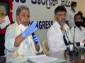 Karnataka: War of words erupt between Shivakumar and Siddaramaiah camps over CM candidate - Hindi News | Karnataka: War of words erupt between Shivakumar and Siddaramaiah camps over CM candidate | Latest politics News at Lokmattimes.com