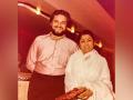 Nitin Mukesh remembers Lata Mangeshkar on one month death anniversary - Hindi News | Nitin Mukesh remembers Lata Mangeshkar on one month death anniversary | Latest maharashtra News at Lokmattimes.com