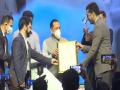 Dr Shahid Iqbal Choudhary receives national award for outstanding efforts in COVID-19 management - Hindi News | Dr Shahid Iqbal Choudhary receives national award for outstanding efforts in COVID-19 management | Latest national News at Lokmattimes.com