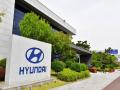 Hyundai issues statement on Pakistani distributor's 'unauthorized' tweet on Kashmir - Hindi News | Hyundai issues statement on Pakistani distributor's 'unauthorized' tweet on Kashmir | Latest international News at Lokmattimes.com