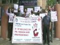 IMA holds nationwide protest seeking central law to protect doctors against violence - Hindi News | IMA holds nationwide protest seeking central law to protect doctors against violence | Latest national News at Lokmattimes.com
