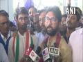 My arrest was at behest of Assam Govt's 'political bosses in Delhi', says Jignesh Mevani on arrival at Ahmedabad - Hindi News | My arrest was at behest of Assam Govt's 'political bosses in Delhi', says Jignesh Mevani on arrival at Ahmedabad | Latest national News at Lokmattimes.com