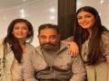 Kamal Haasan turns 67: Daughters Shruti, Akshara pen heartfelt note for their 'bapu dearest' - Hindi News | Kamal Haasan turns 67: Daughters Shruti, Akshara pen heartfelt note for their 'bapu dearest' | Latest entertainment News at Lokmattimes.com