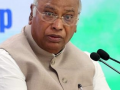 Cong president Kharge to address first public rally in poll-bound MP today - Hindi News | Cong president Kharge to address first public rally in poll-bound MP today | Latest politics News at Lokmattimes.com